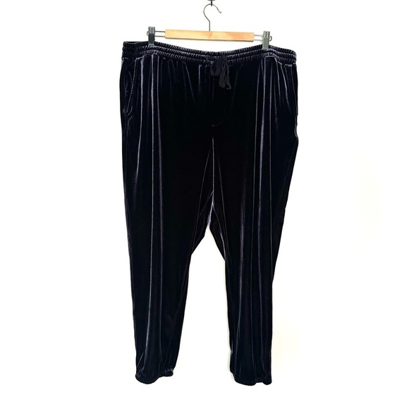 GAP Pants - Gap | Navy Blue Velvet Joggers Size XXL